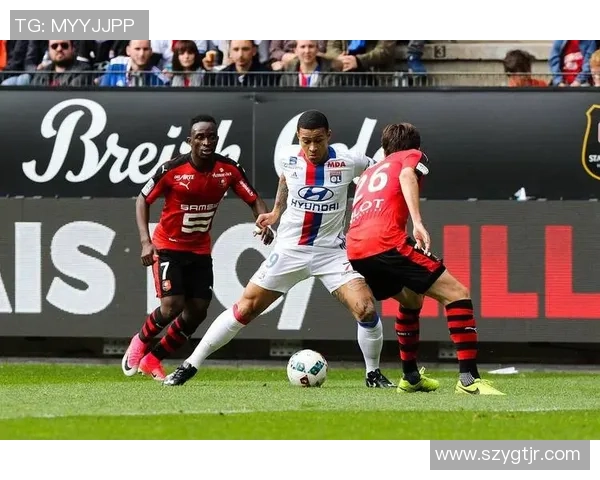 费耶诺德与维迪斯激战正酣比分悬念引人关注